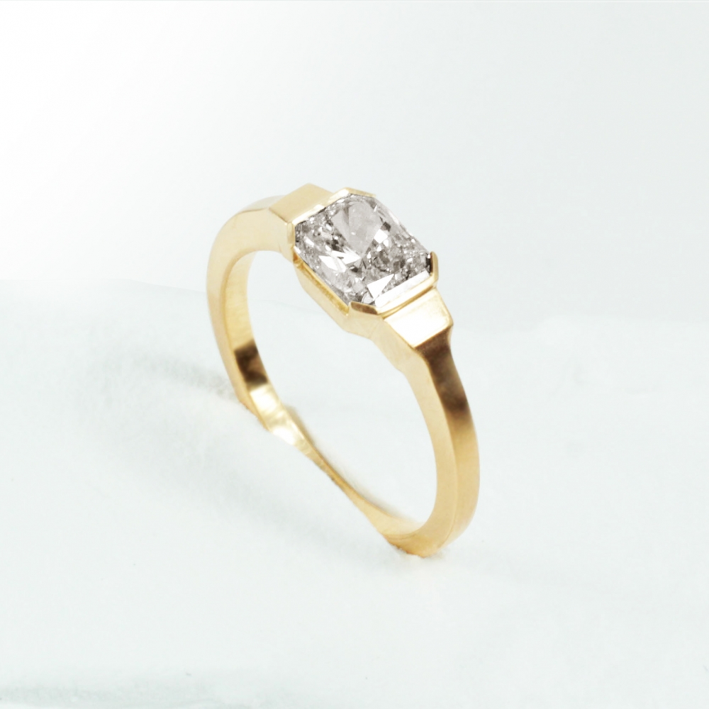 Elongated radiant Diamond Yellow Gold by William Cheshire